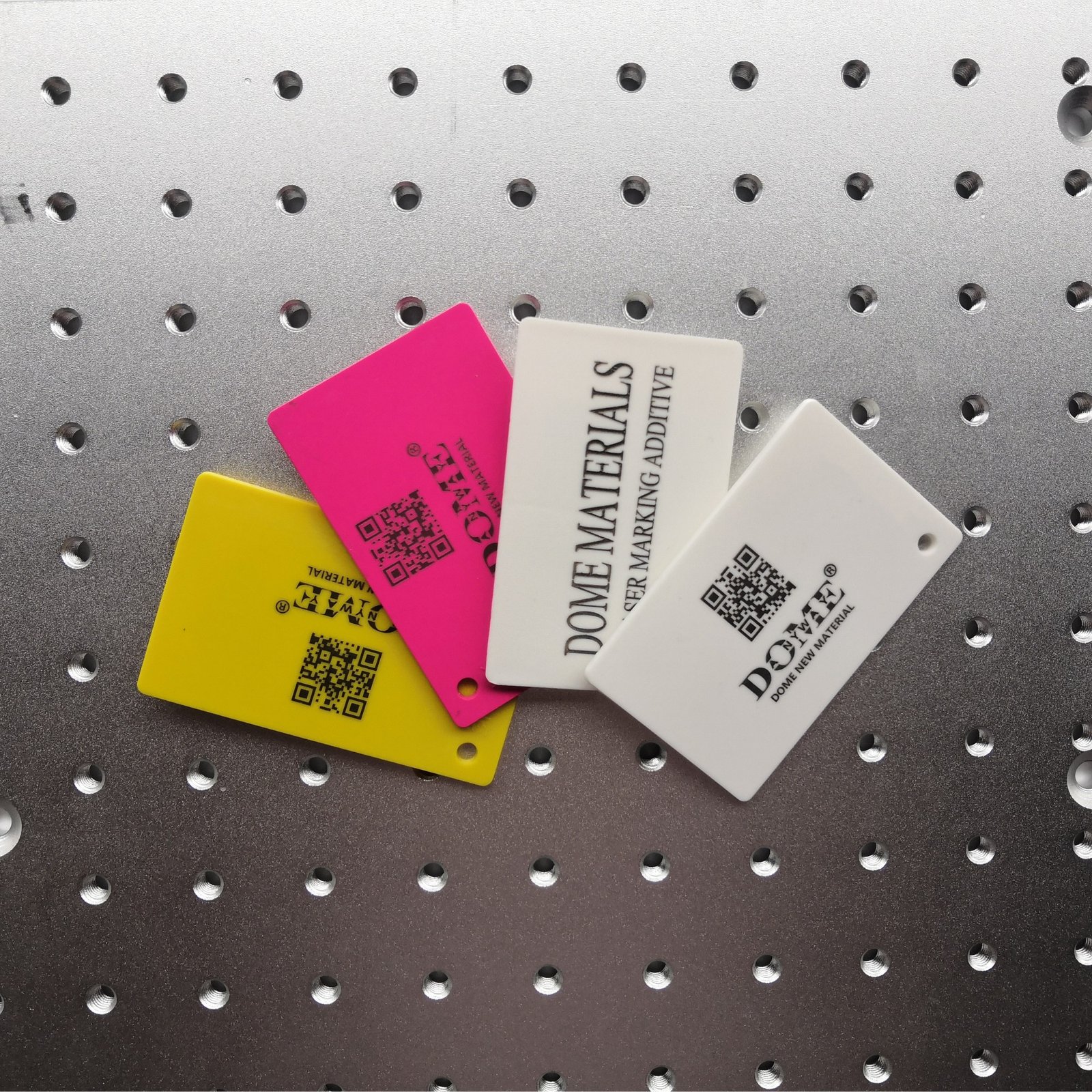 laser marking additive for Polycarbonate black marking on colored polymer